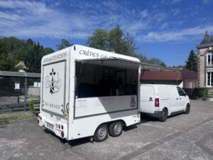 Food-truck Breizh sur la place de la mairie